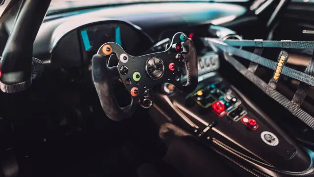 Mercedes-AMG GT3 Edition 50 habitáculo