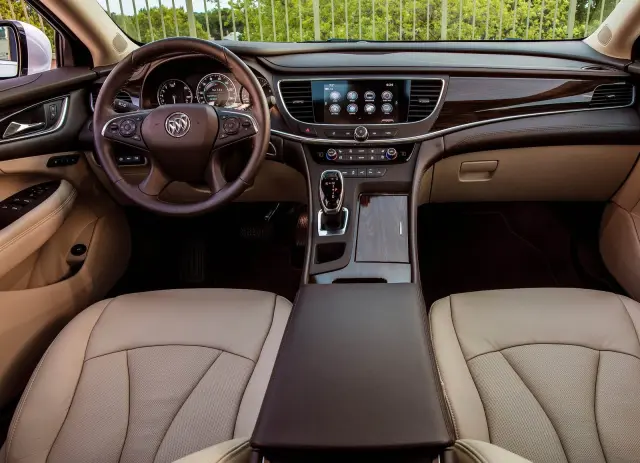 Interior del Buick Lacrosse