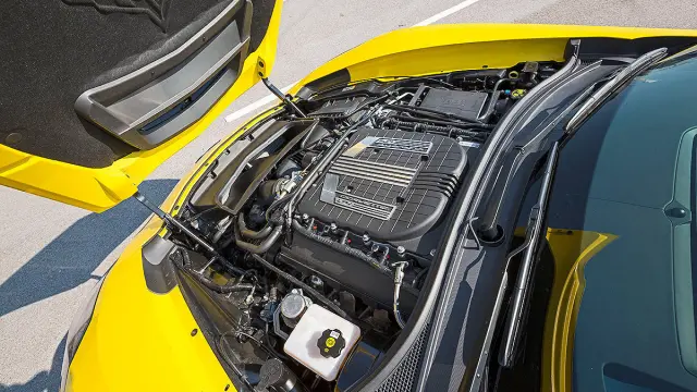 Chevrolet Corvette Z06 detalle motor