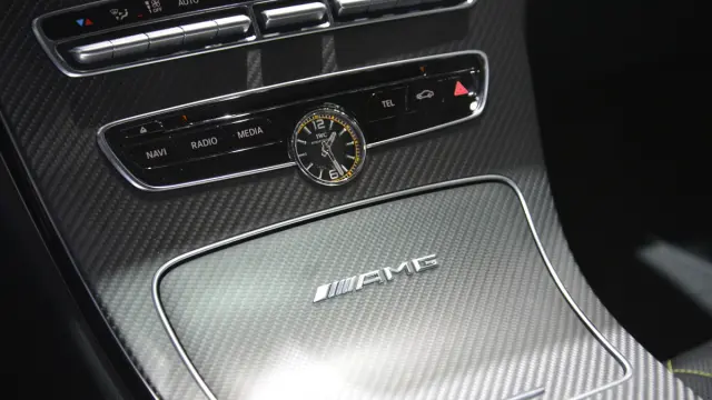 Mercedes-AMG E43 4Matic 2016 reloj