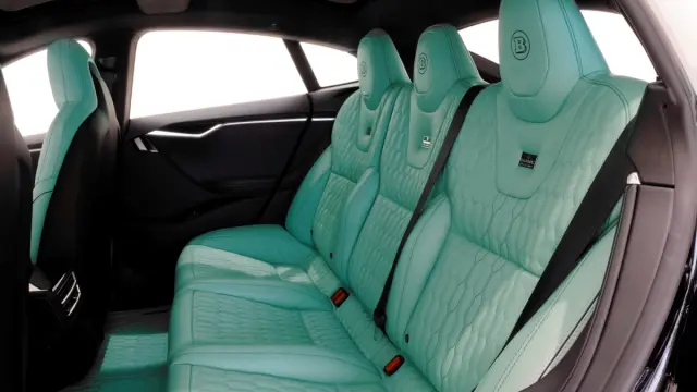 Tesla Model S P90D by Brabus habitáculo