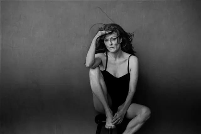 Julianne Moore, para en Calendario Pirelli 2017