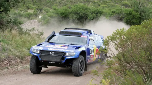 carlos-sainz-tercero-dakar-2011