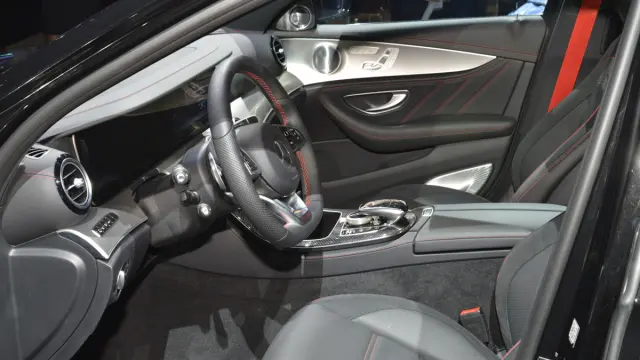 Mercedes-AMG E43 4Matic 2016 asientos