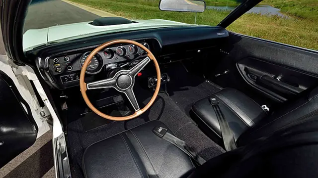 plymouth hemi cuda convertible interior