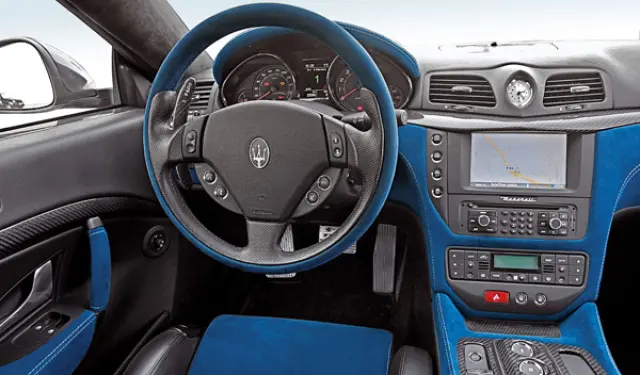 Maserati Gran Turismo MC Stradale salpicadero