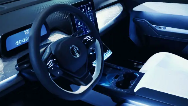 Así es el interior del nuevo Fisker Ocean 2022.