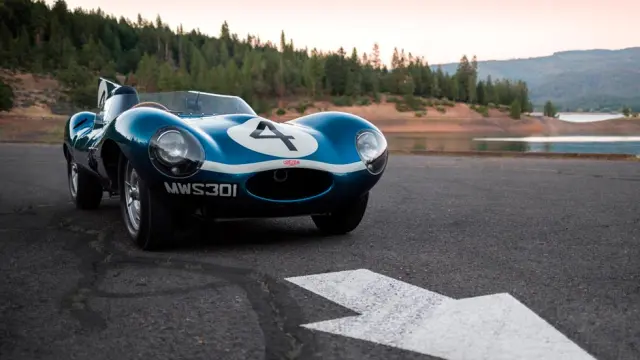 Jaguar D-Type 1955 frontal
