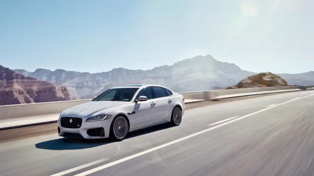 jaguar xf 2016 delantera