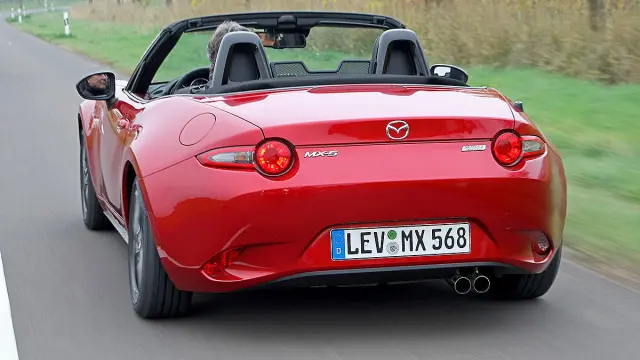 Mazda MX-5 detalle zaga