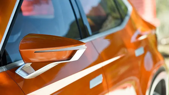 Probamos el futuro SUV de Seat: 20V20 detalle espejo