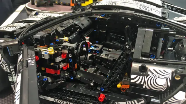 Porsche GT3 RS de Lego detalle interior