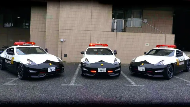 Nissan 370Z Nismo Policia Japón