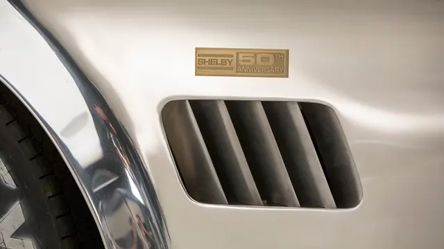 Shelby Cobra 427 50 Aniversario placa