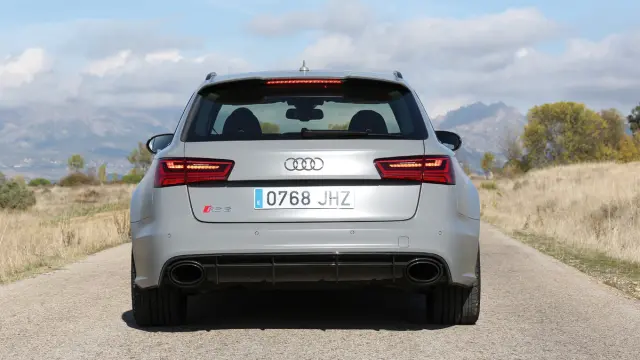 Audi RS 6 Avant 2015