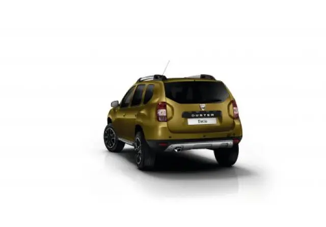 Dacia Duster 2016 trasera
