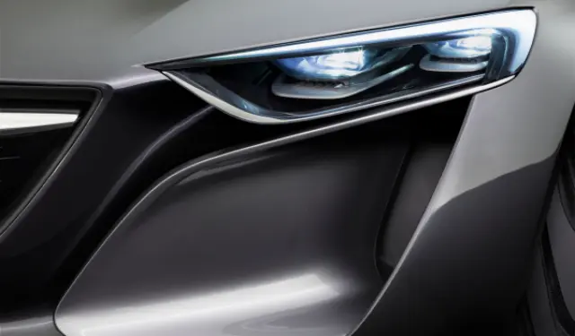 Faro delantero Opel Monza 2014