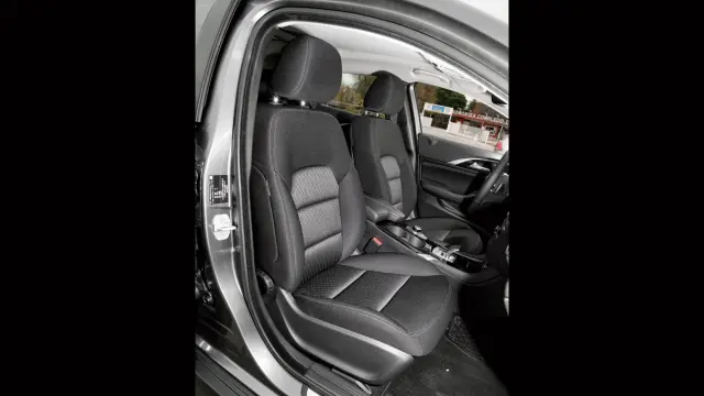 Infiniti QX30 asientos