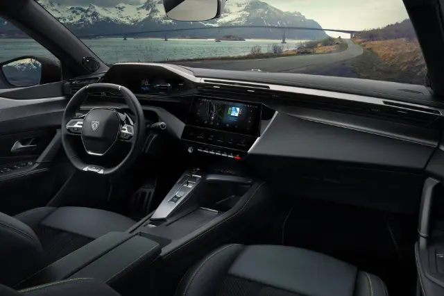 El 308 estrena una evolución del i-Cockpit
