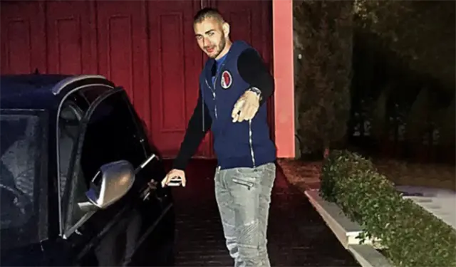 coches Karim Benzema 10