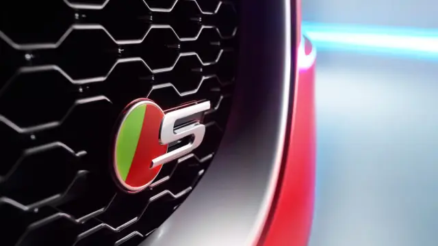 Jaguar XE S
