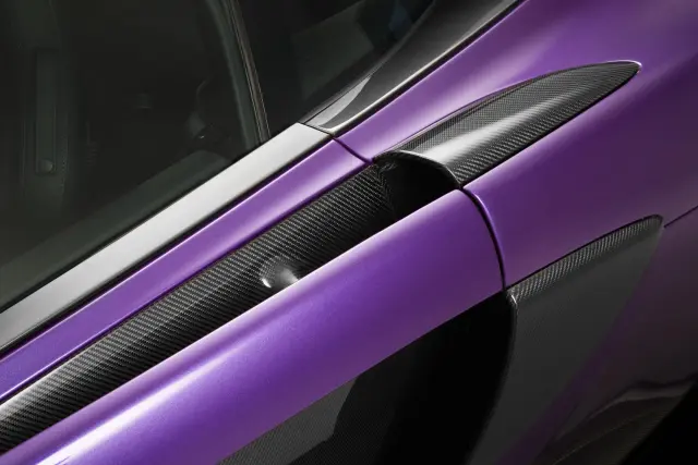 mclaren 570s mso detalle carbono