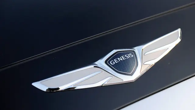 Genesis G90 logo