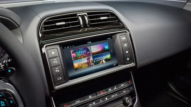Jaguar XE incontrol