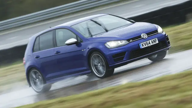 Mejores compactos según top gear Volkswagen Golf R