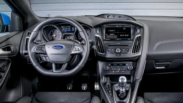 Ford Focus RS 2016 interior
