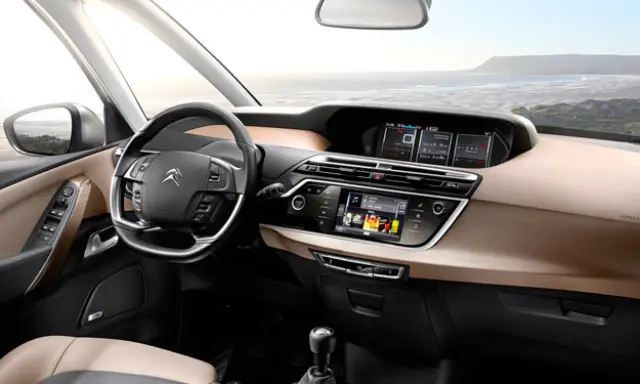 Citroën C4 Picasso 2013 habitáculo