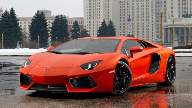 Lamborghini Aventador LP700-4