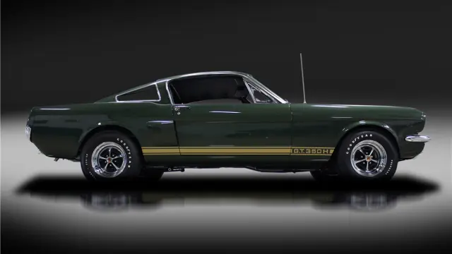 Shelby Mustang GT350-H de 1966 lateral