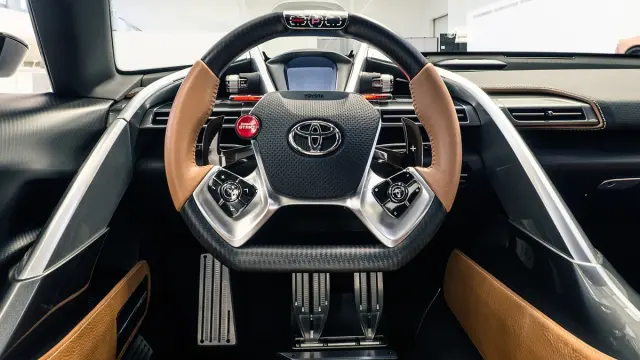 Toyota FT-1 concept salpicadero