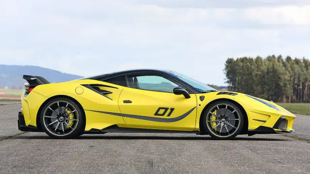 3 Duelo tuning radical: Mansory 4XX Siracusa und AMG GT S