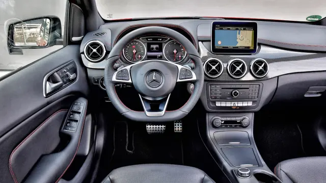 Mercedes Clase B 2015 interior
