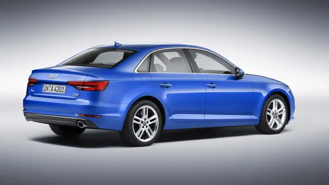 lateral Audi A4 2015