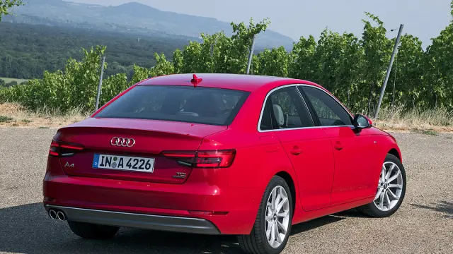 Prueba: Audi A4 2015 3 cuartos