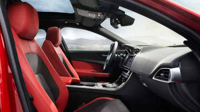 Jaguar XE interior
