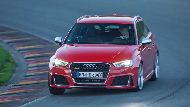 Audi RS 3 detalle faros