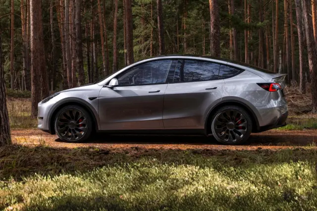 El Tesla Model Y Estrena Dos Nuevos Colores el-tesla-model-y-estrena-dos-nuevos-colores
