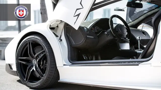 coches-vendían-cambio-manual-Lamborghini-Murciélago-SV-interior