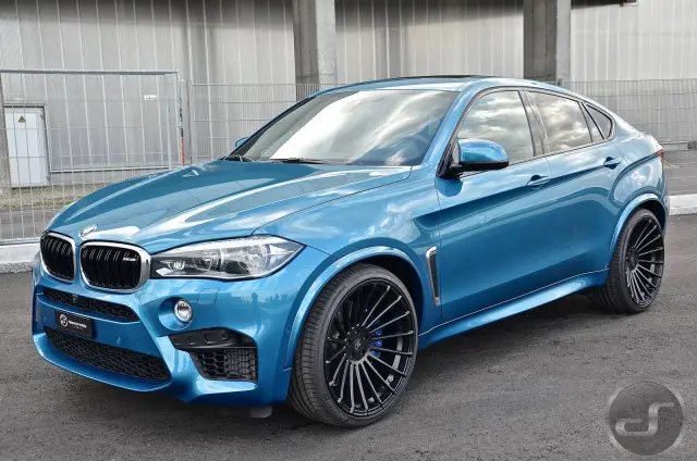 BMW X6 M by DS tres cuartos delanteros