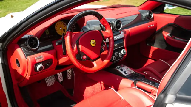 subasta Ferrari 599 GTB Fiorano interior