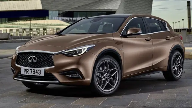 Infiniti Q30 2016