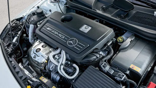 Mercedes AMG A45 motor