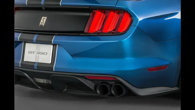 Ford Mustang Shelby GT350R 2016 - 8