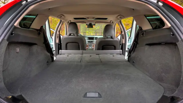 volvo V60 Cross Country 2016 maletero