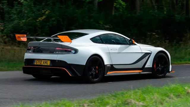 Aston Martin GT12