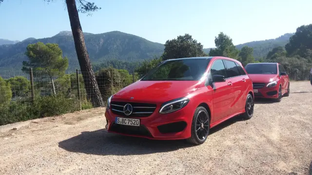Mercedes Clase B 2015 frontal